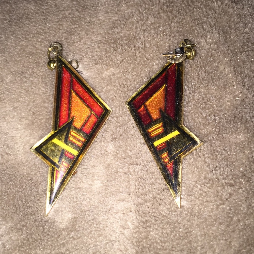 Earrings - Picture 2 of 3